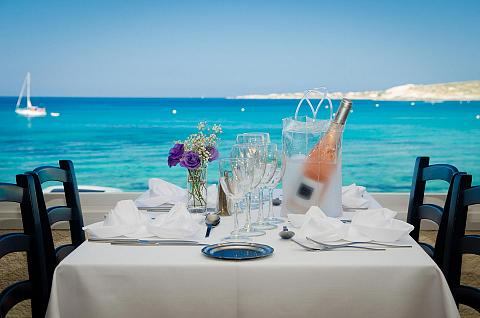 Ristorante con splendida vista mare